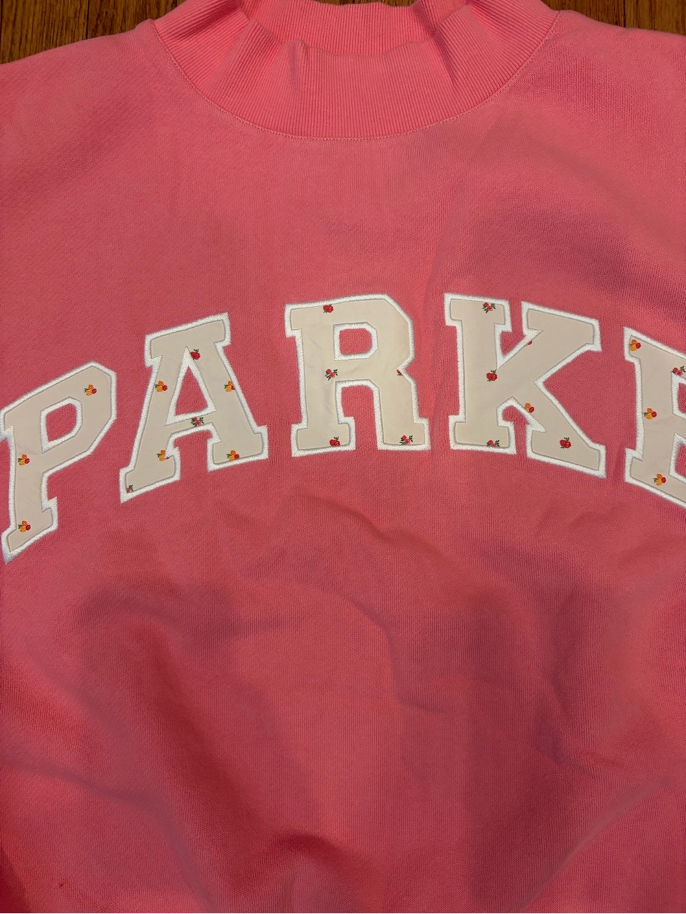 Parke Bloom Maggie & Emma Mockneck in Bright Pink L/XL - Picture 2 of 5